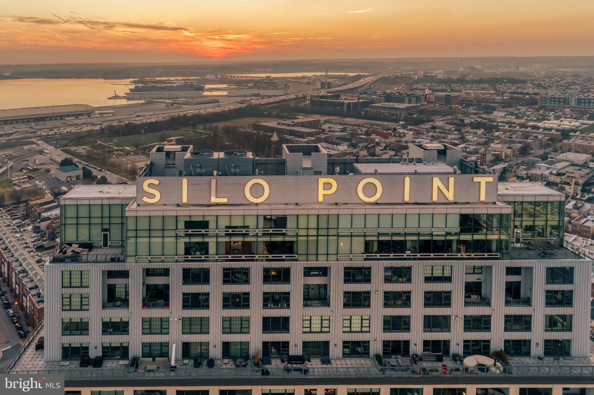 LOCUST POINT - Residential