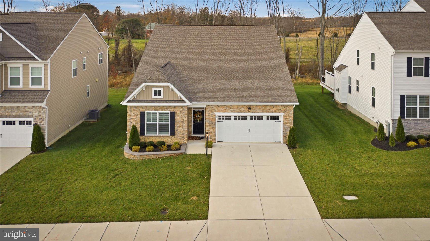 AUMAR HEIGHTS - Residential