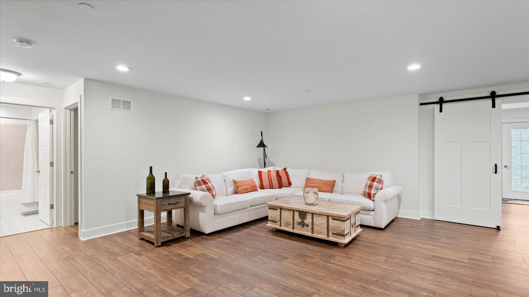 AUMAR HEIGHTS - Residential