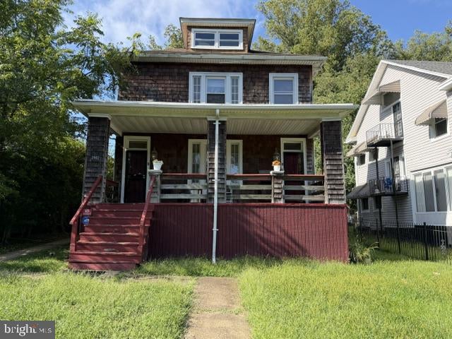 2902 N LOUDON AVENUE