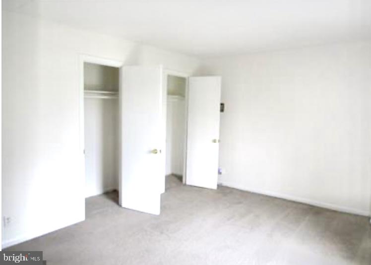 COUNTRY CLUB TOWERS COND - Residential