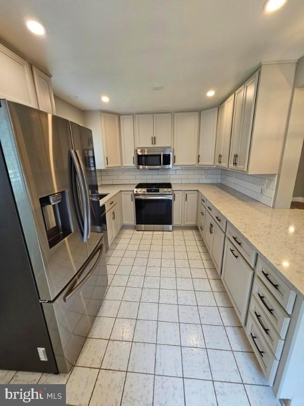 BROOKVILLE - Residential Lease