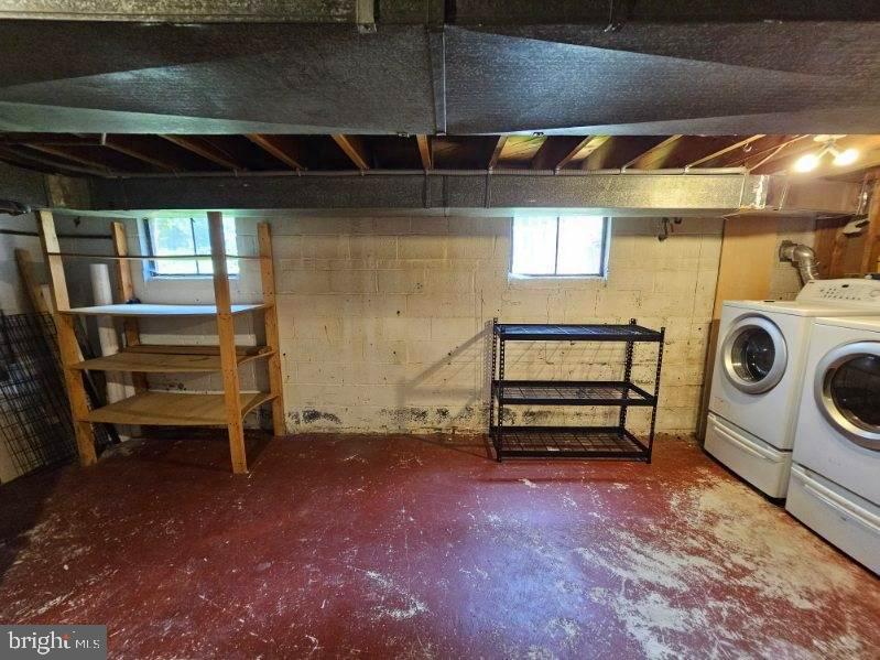 BROOKVILLE - Residential Lease