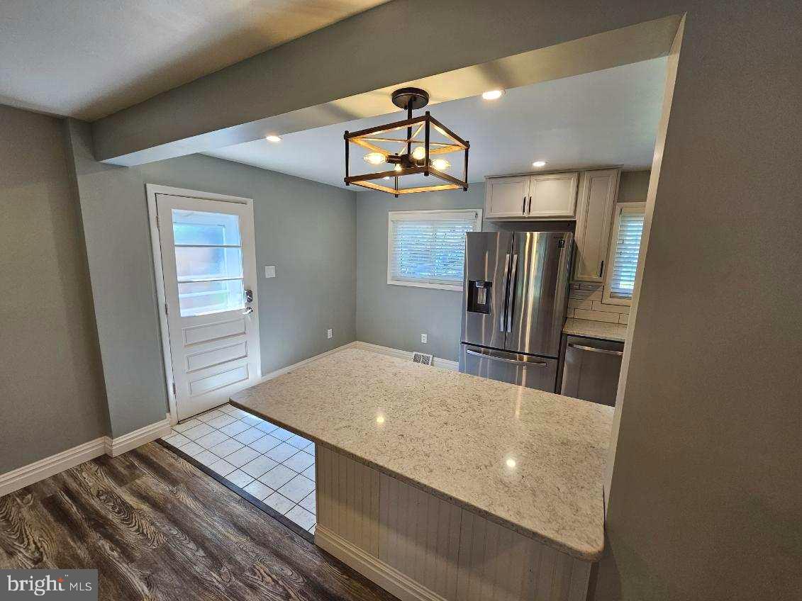 BROOKVILLE - Residential Lease