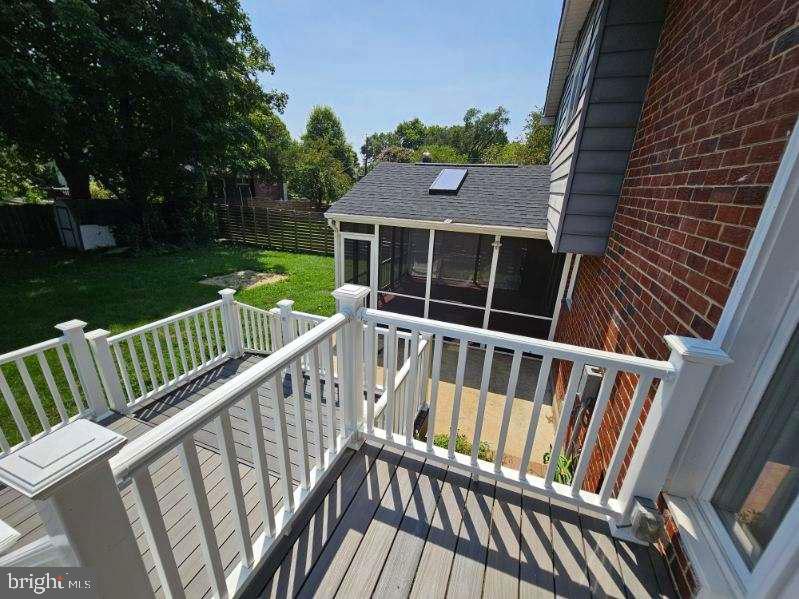 BROOKVILLE - Residential Lease