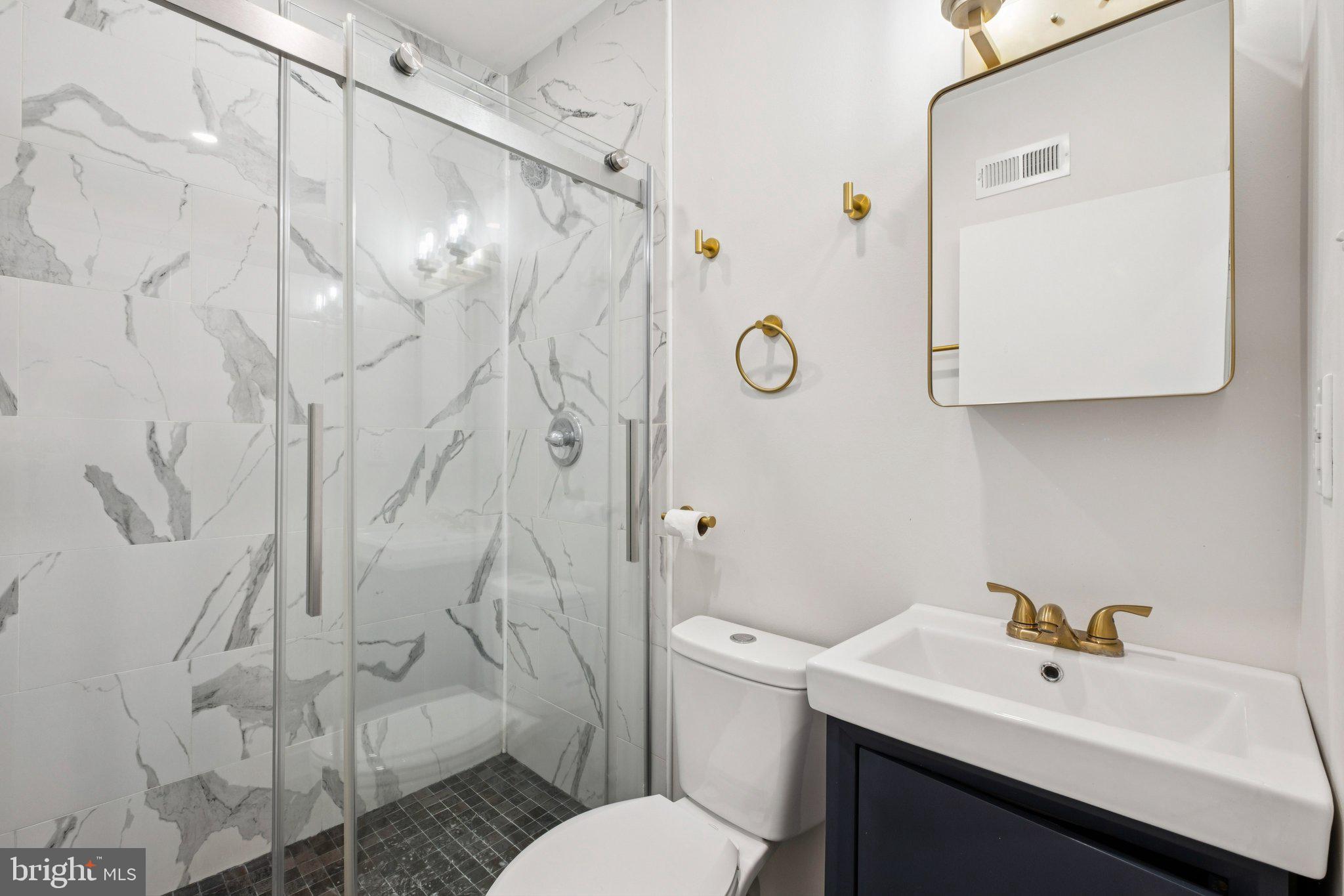 NORRIS SQUARE - Residential