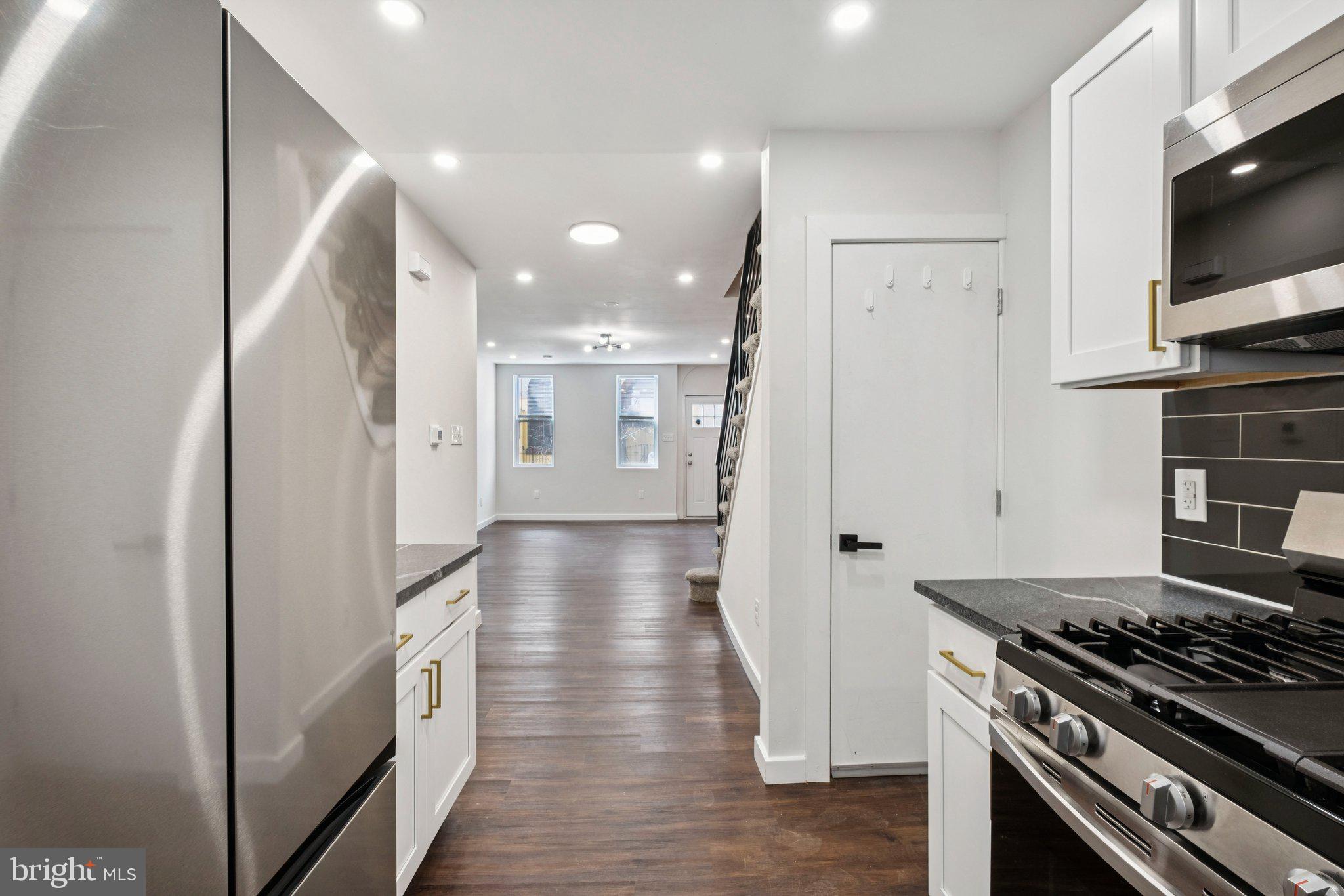 NORRIS SQUARE - Residential