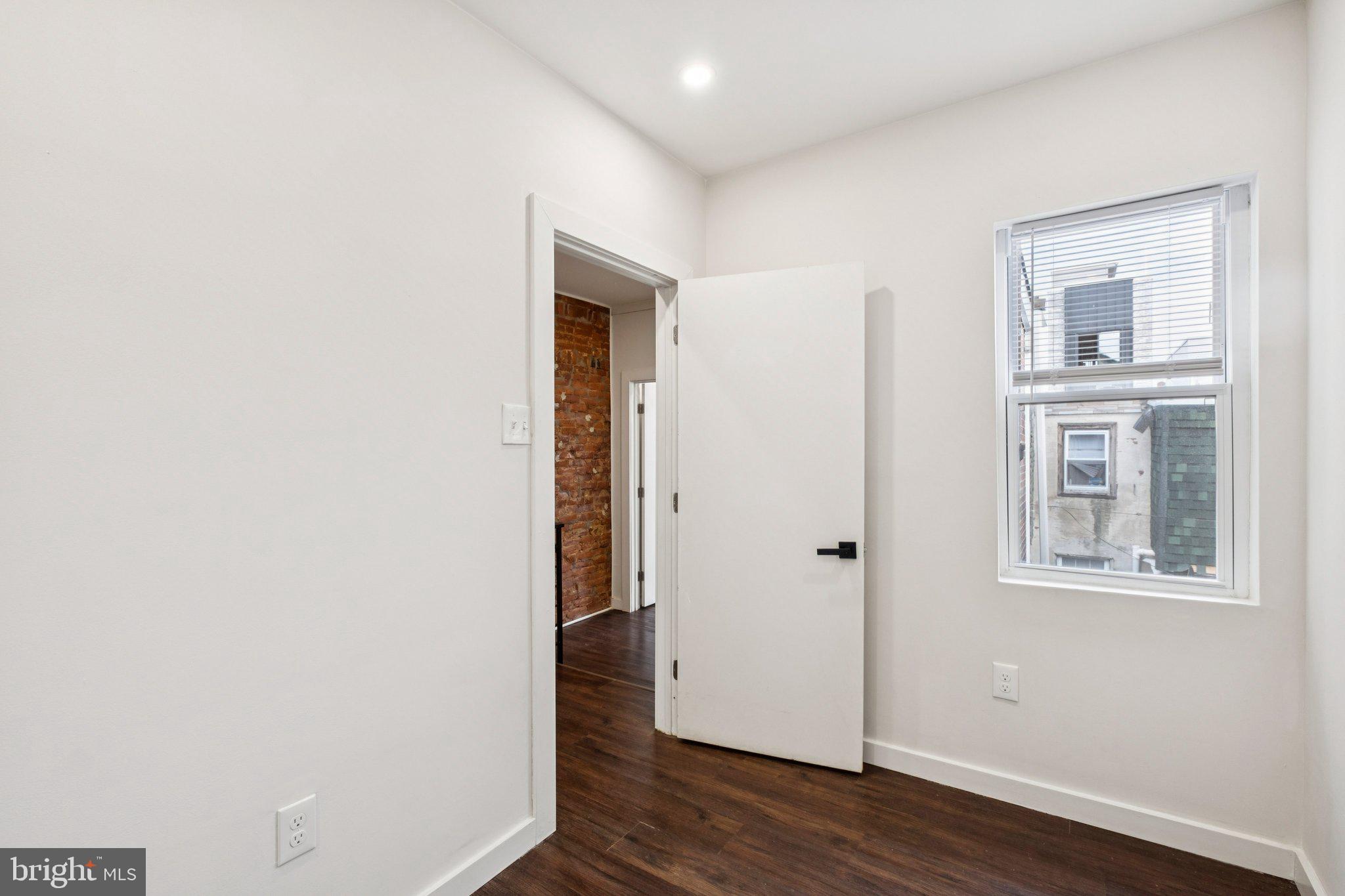 NORRIS SQUARE - Residential