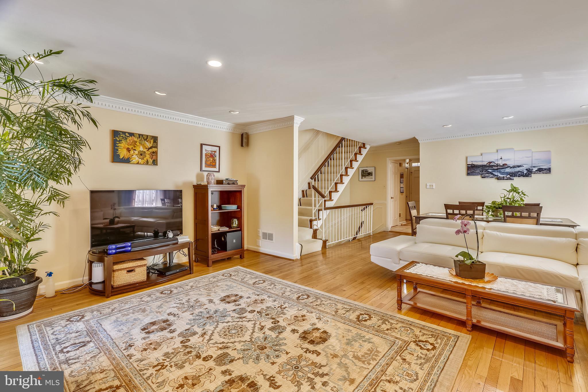 CREST OF WICKFORD - Residential