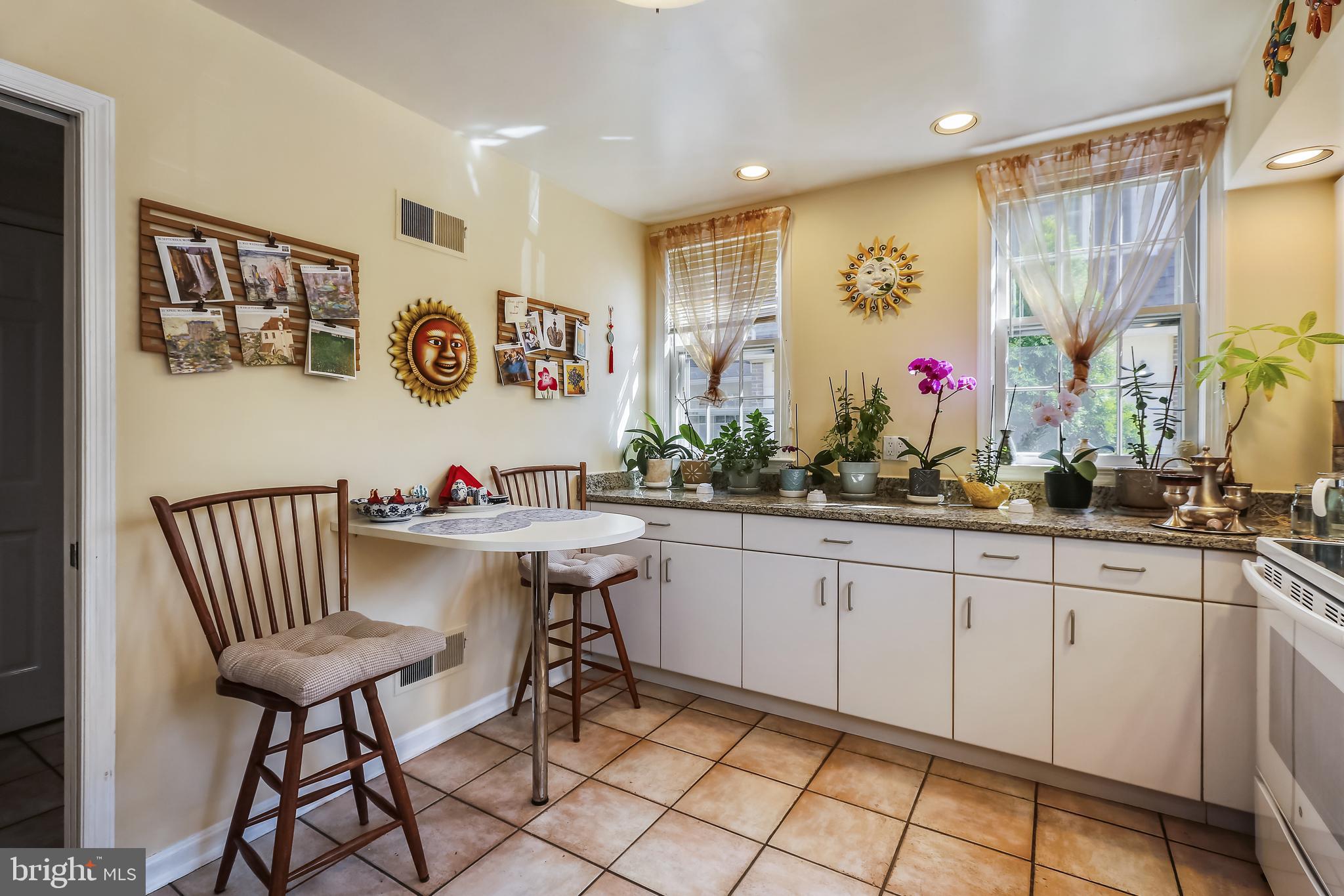 CREST OF WICKFORD - Residential