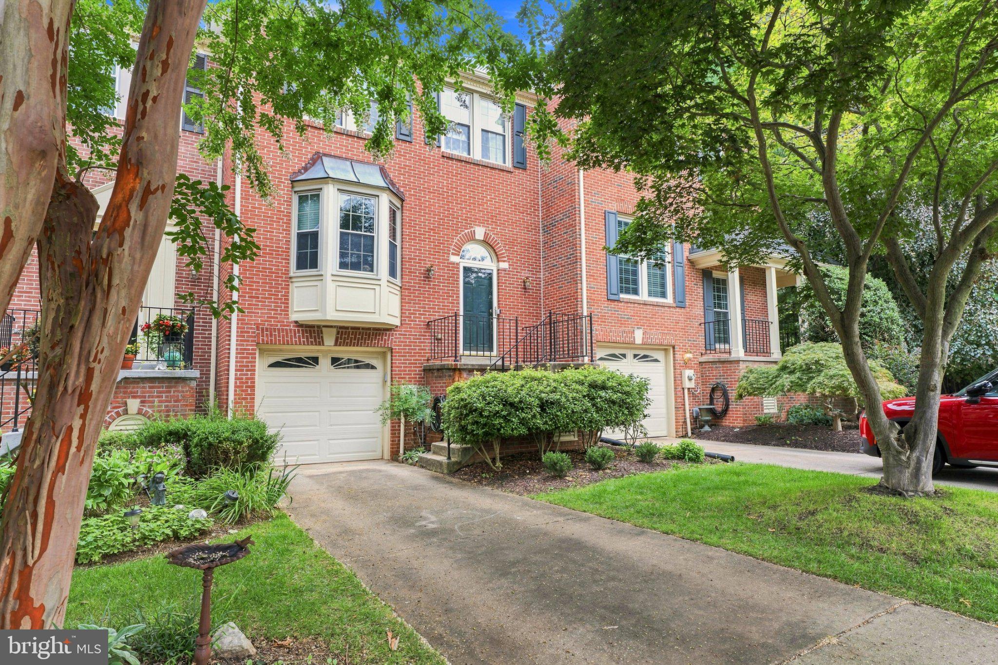 672 BUDLEIGH CIRCLE