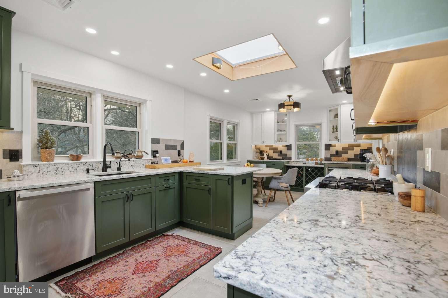 3717 N NELSON STREET