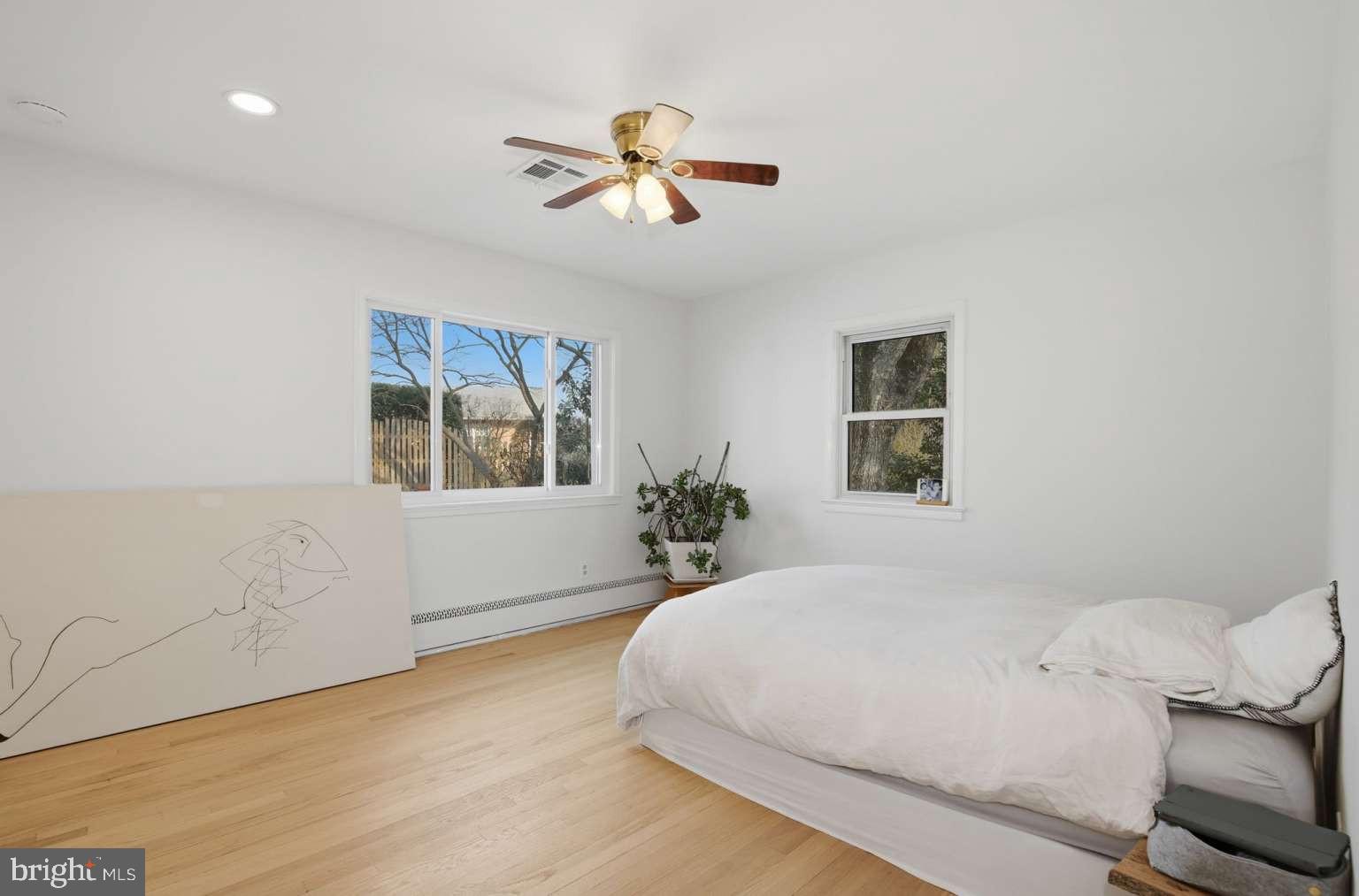 RIVERCREST - Residential