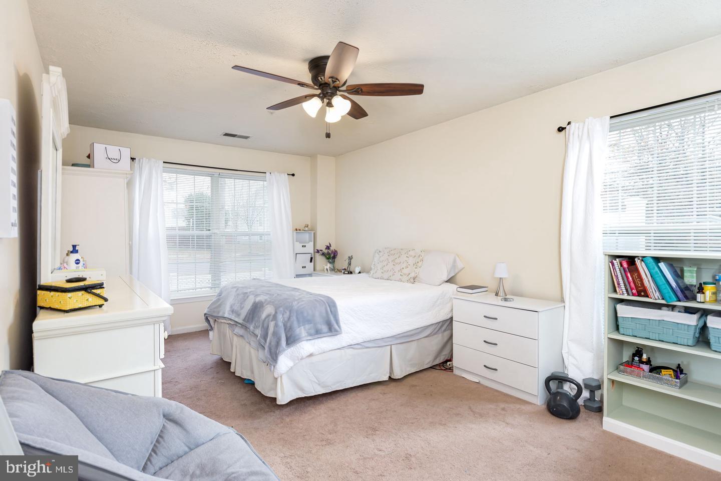 WINDGATE - Residential Lease