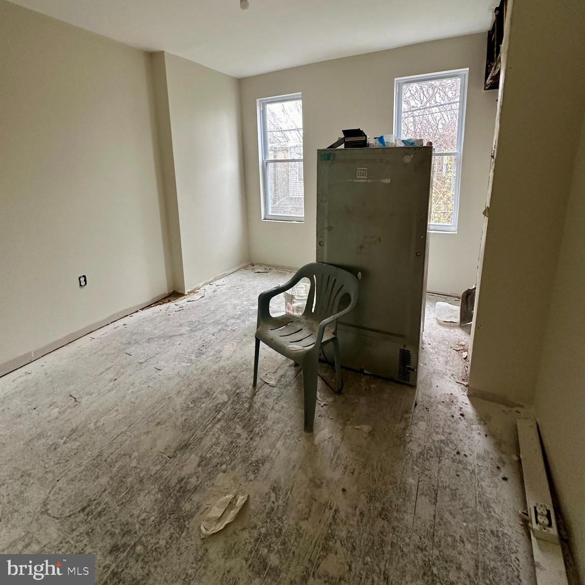 STRAWBERRY MANSION - Residential