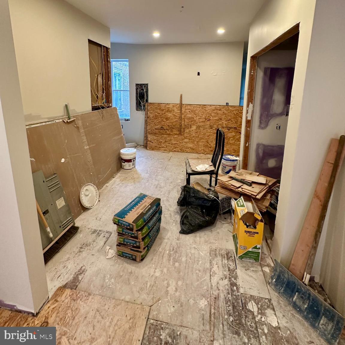 STRAWBERRY MANSION - Residential