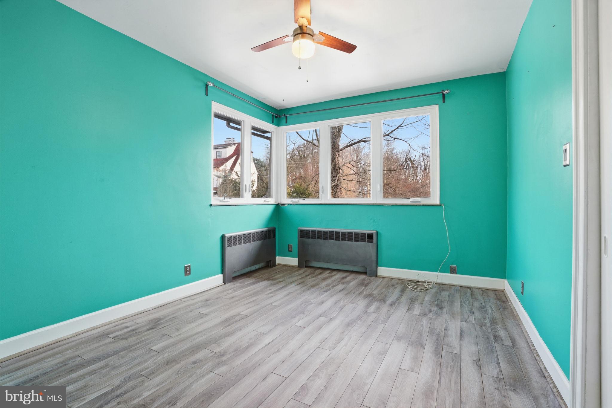 ELKINS PARK - Residential