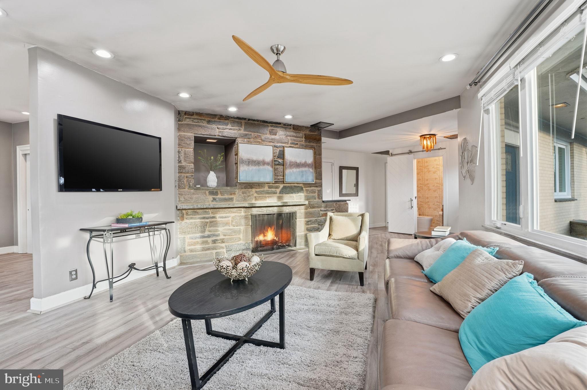 ELKINS PARK - Residential