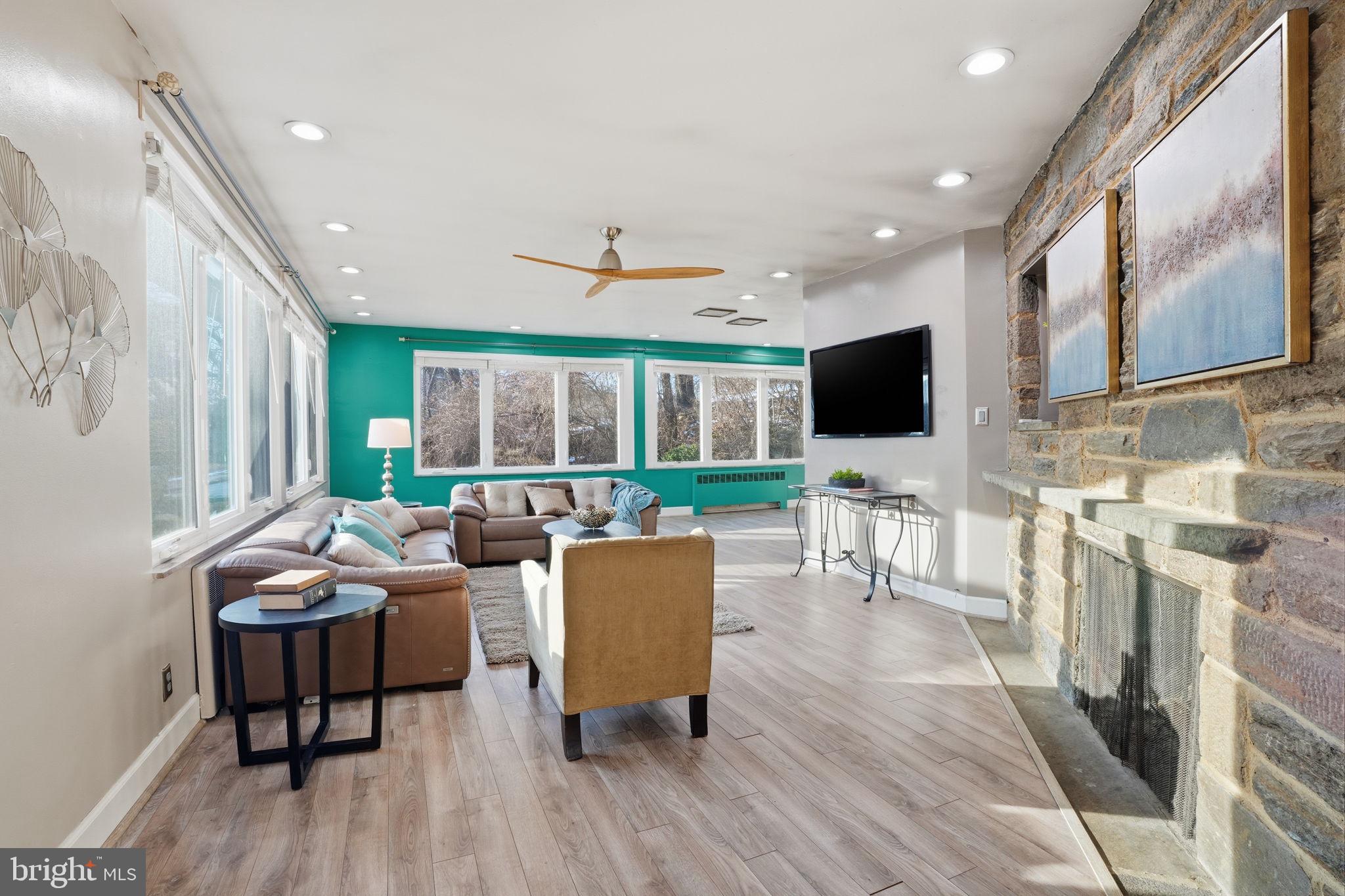 ELKINS PARK - Residential