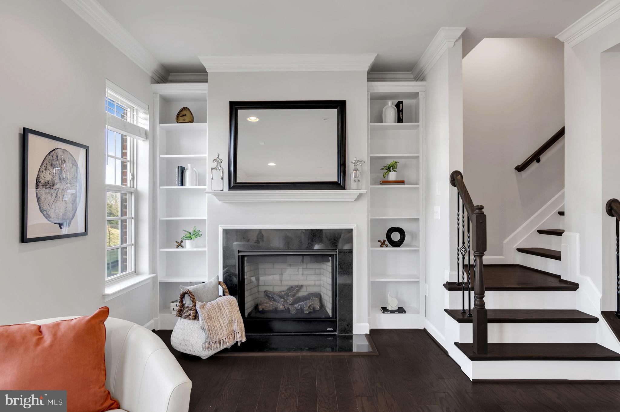 POTOMAC OVERLOOK CONDO - Residential