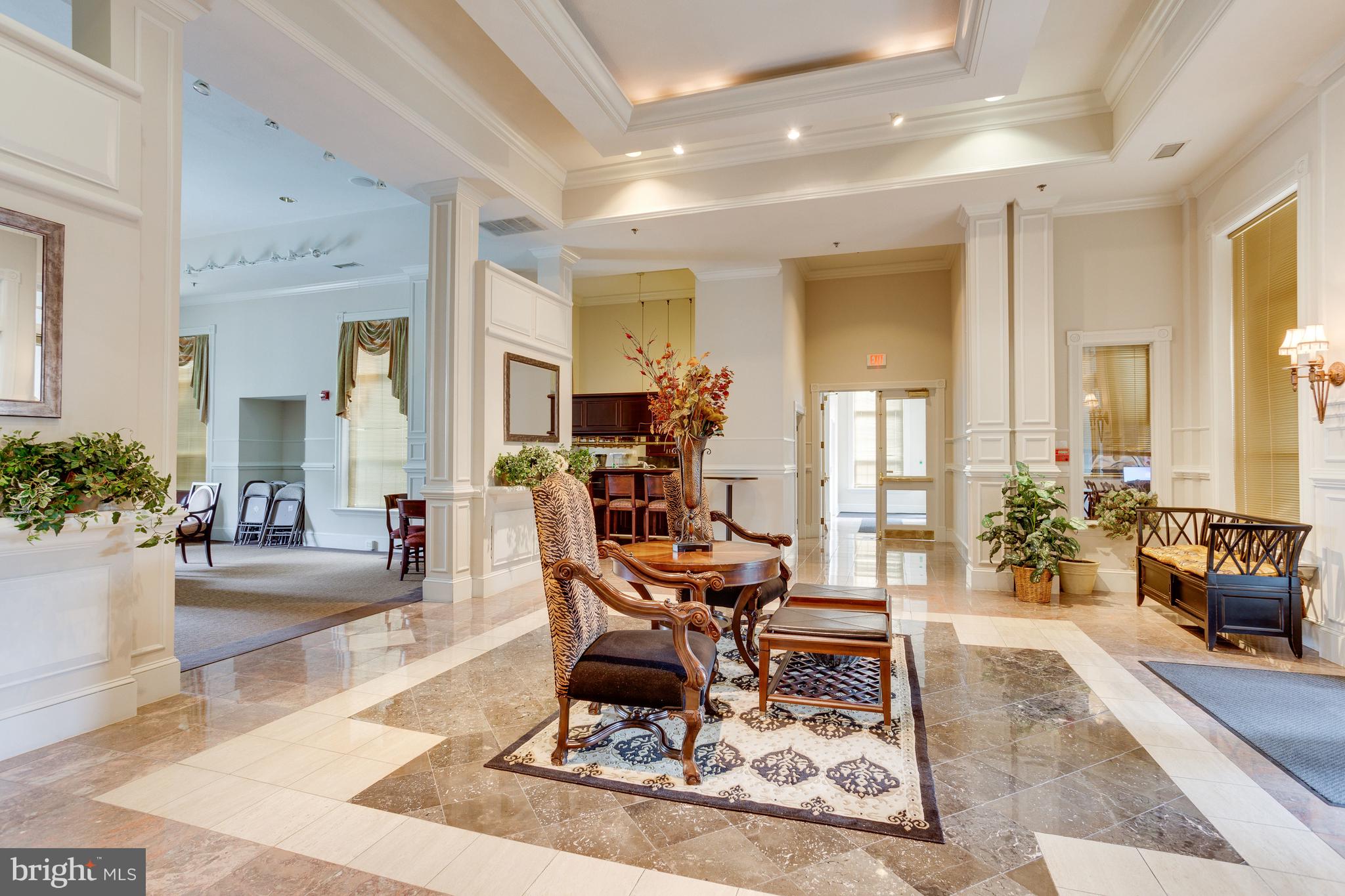 GATES OF MCLEAN - Residential