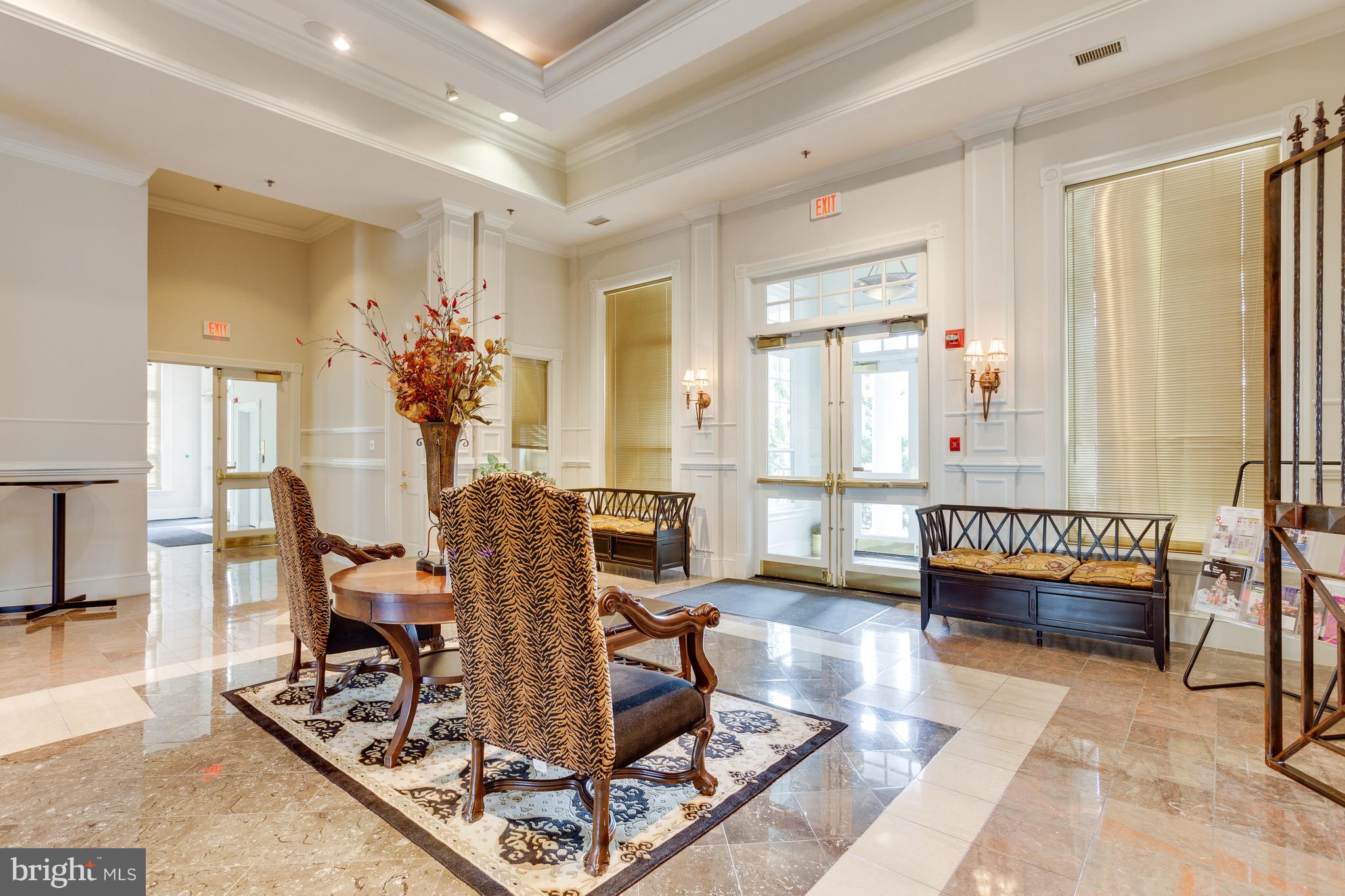 GATES OF MCLEAN - Residential