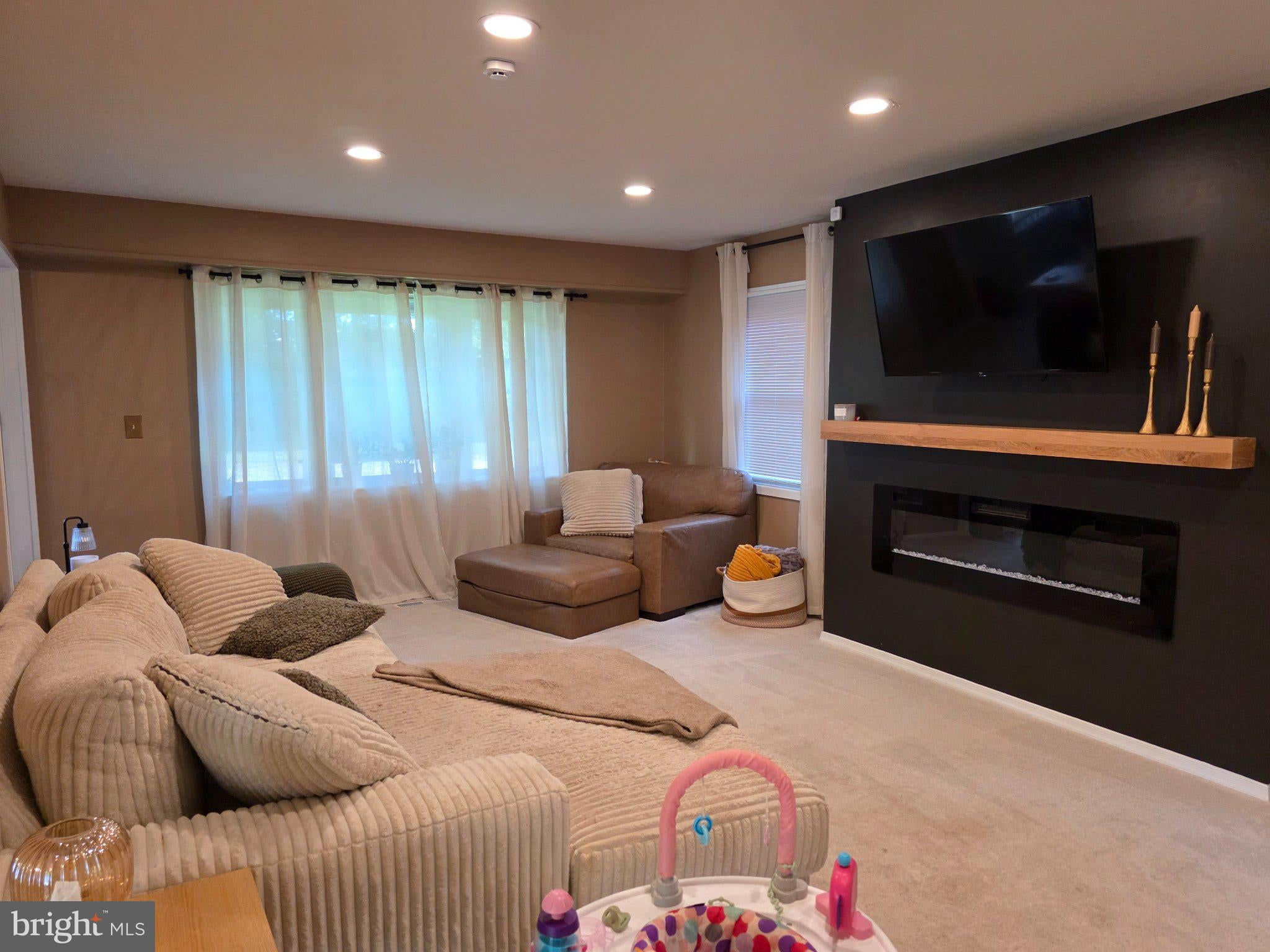 12319 TILBURY LANE
