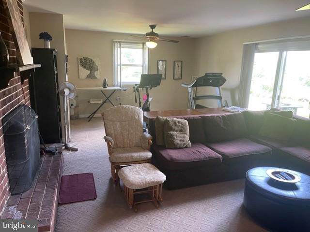 CALVERTON - Residential