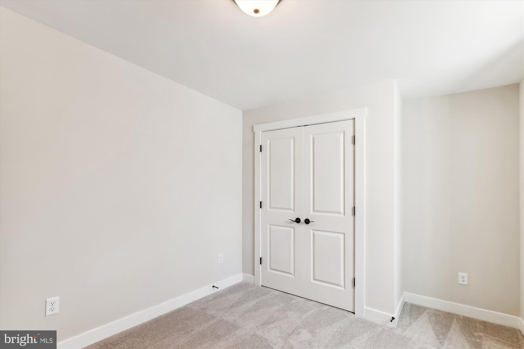 ARDEN ON THE SEVERN - Residential