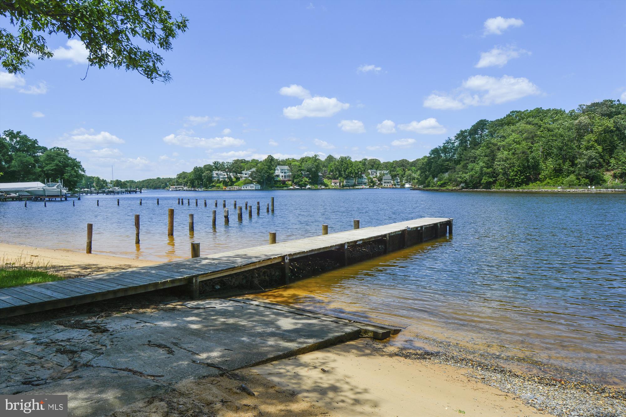 ARDEN ON THE SEVERN - Residential