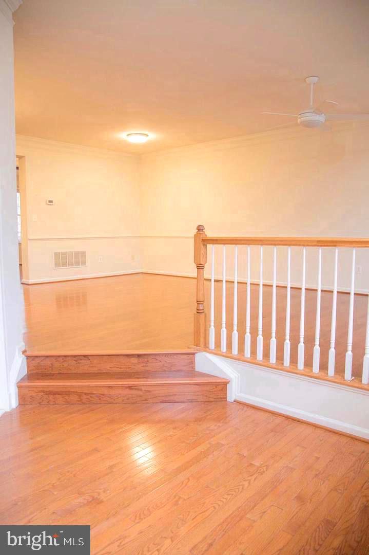 LOUDOUN VALLEY ESTATES - Residential Lease