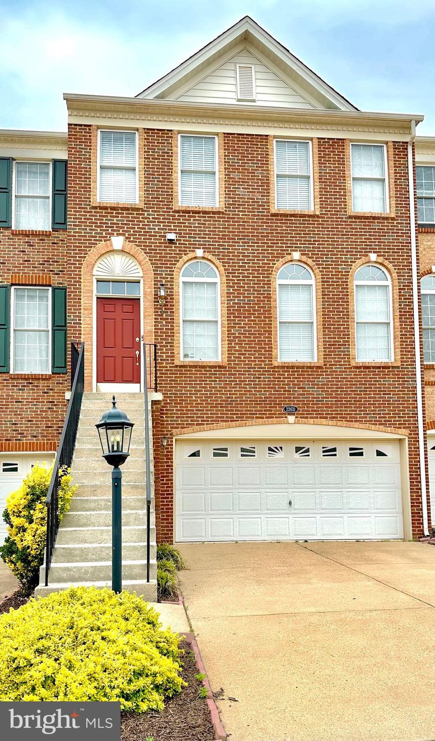 Gorgeous brick-front townhouse with idyllic lakefront views in an incredible location close to an abundance of commuting routes and in a top-rated school district. This townhome in Loudoun Valley Estates has 4 bedrooms and 3.5 baths.

 The main floor has a spacious and flexible open floor plan with plenty of natural light and hardwood floors. The family room has lake views, a gas fireplace, and access to the deck. The kitchen has upgraded stainless steel appliances, granite countertops, and a picturesque and spacious breakfast nook. Spacious bedrooms and master bedroom with vaulted ceilings and large luxurious bathroom. Bedroom level laundry room has upgraded appliances. 

Enjoy nature on your spacious deck off the main floor or on your walk-out backyard on basement level with immediate access to the lake and walking trails. You will have plenty of space for parking and storage with a two-car garage plus a driveway and plenty of visitor parking right next to the house. The community offers two pools during the season with a clubhouse and gym, tennis courts, playgrounds, and plenty of stunning walking trails. 

Great location close to silver line metro station, greenway toll road, route 28, airport, shopping, restaurants, hospital, Brambleton town center, One Loudoun, and everything the tech corridor has to offer! 

Put in your application today! Wont last long!