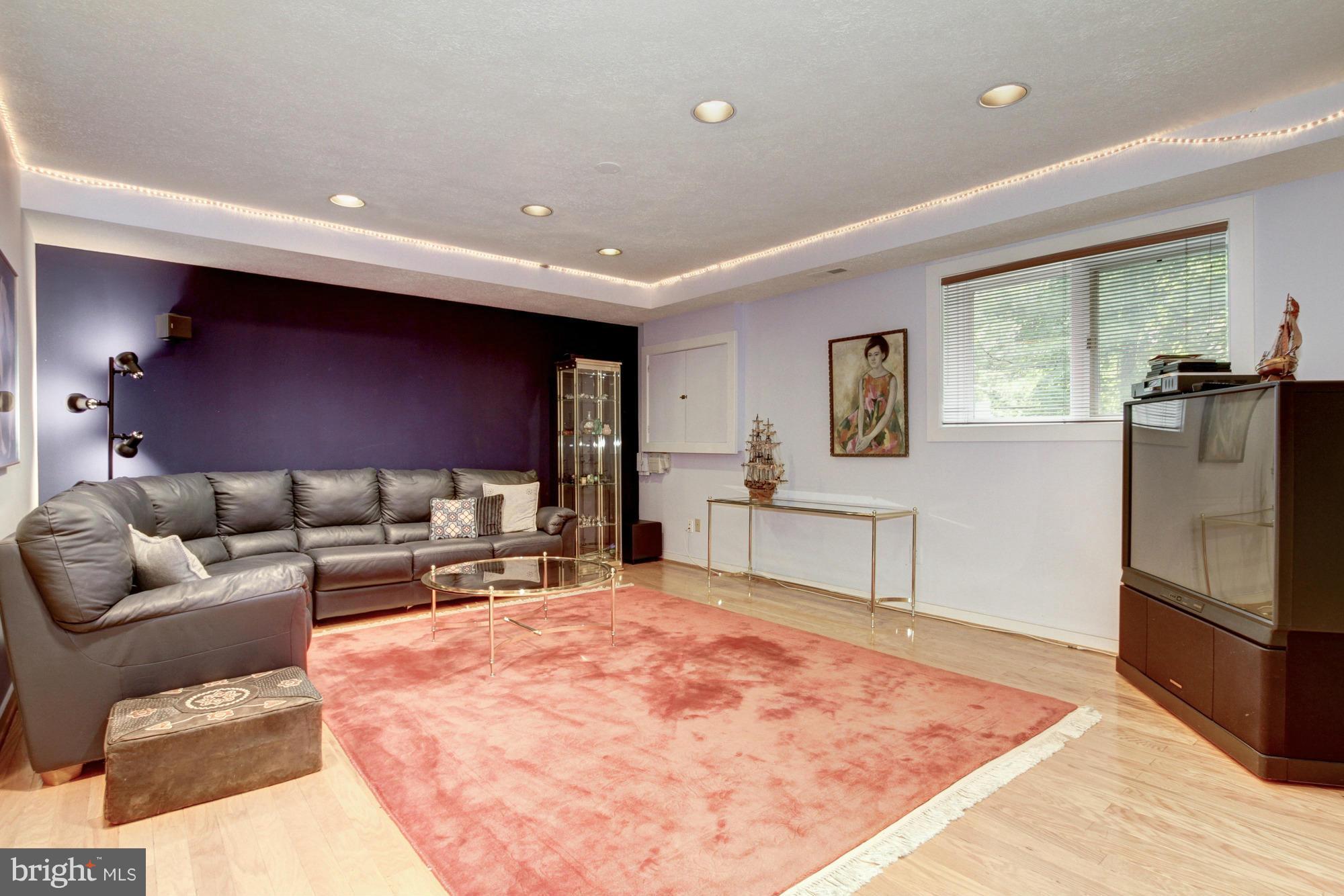 THE PALISADES - Residential