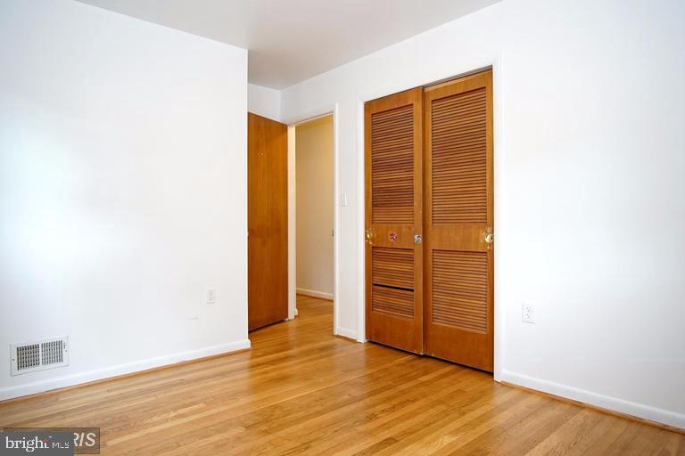 COLLEGE PARK WOODS - Residential Lease