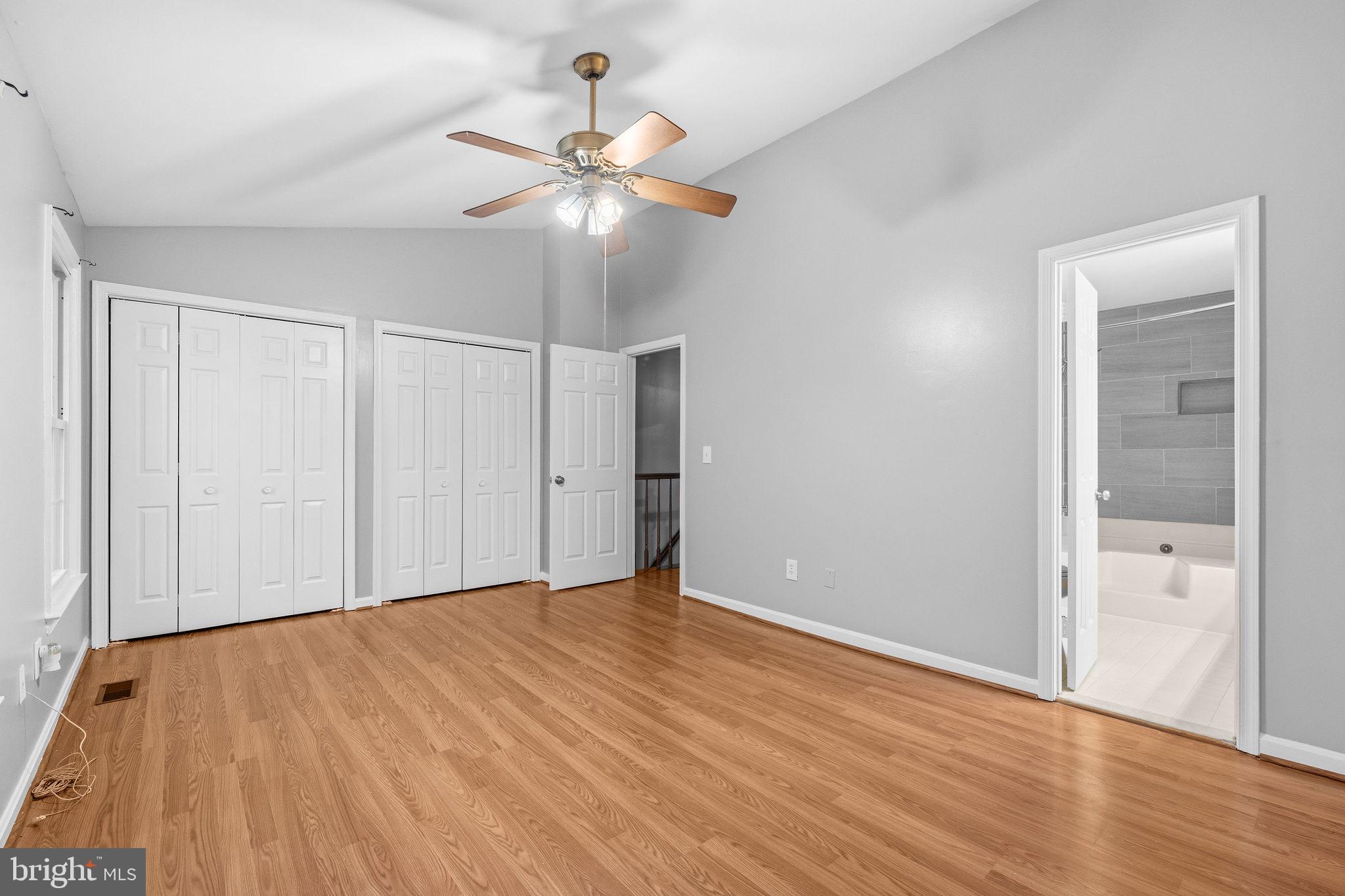 OLD TOWN HERNDON - Residential