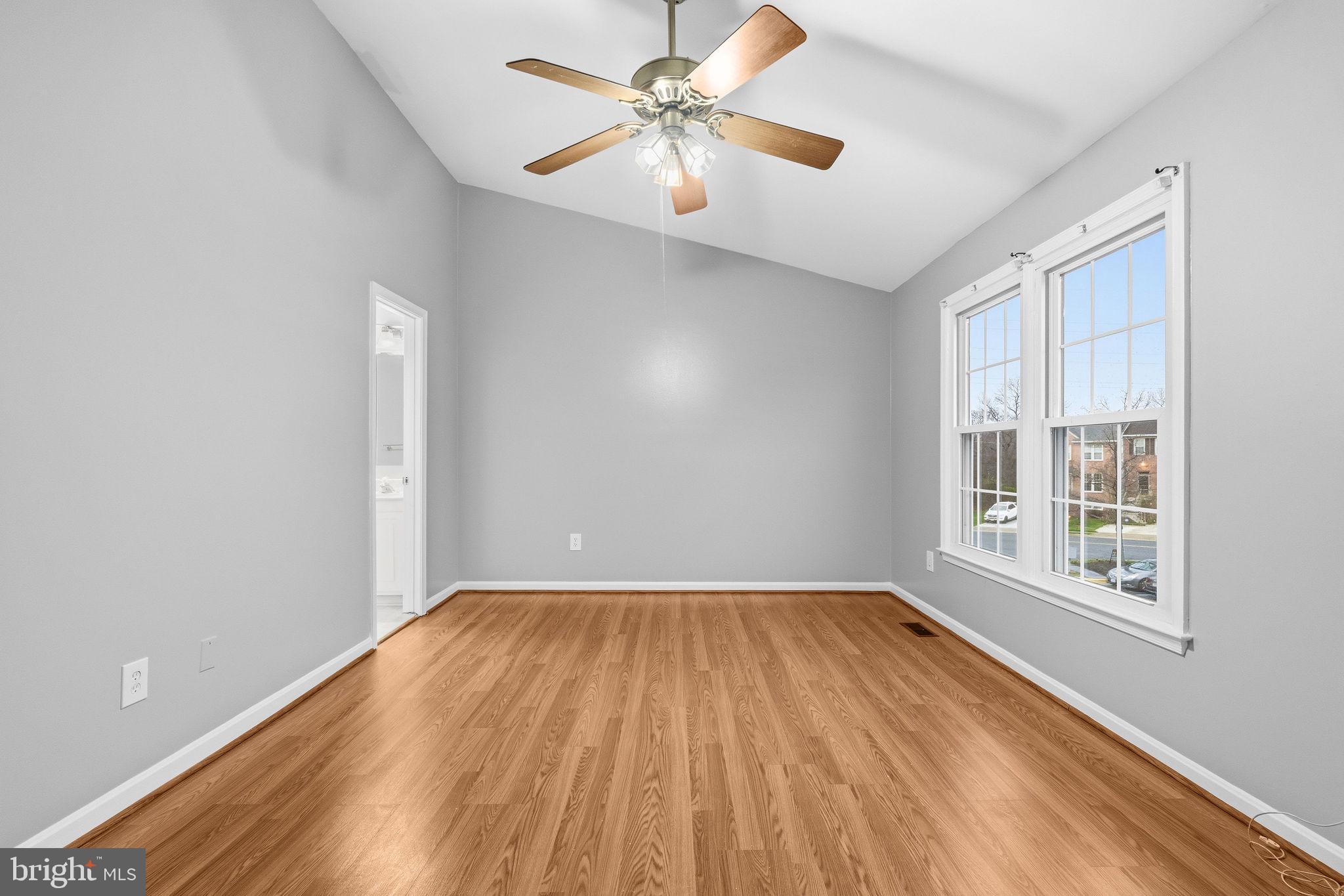 OLD TOWN HERNDON - Residential