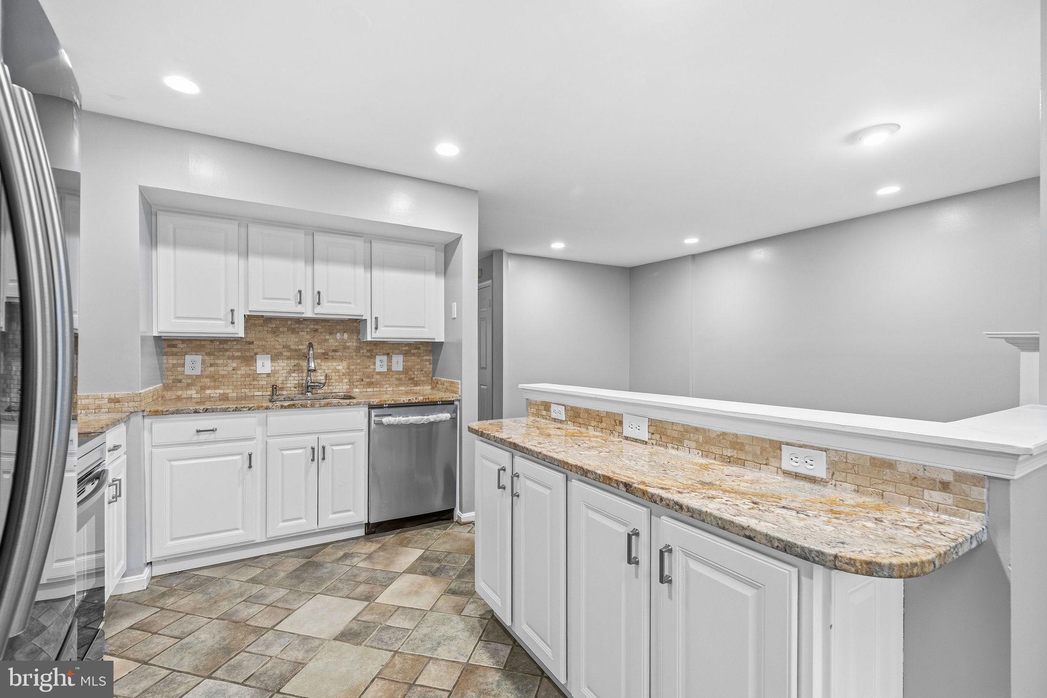 OLD TOWN HERNDON - Residential