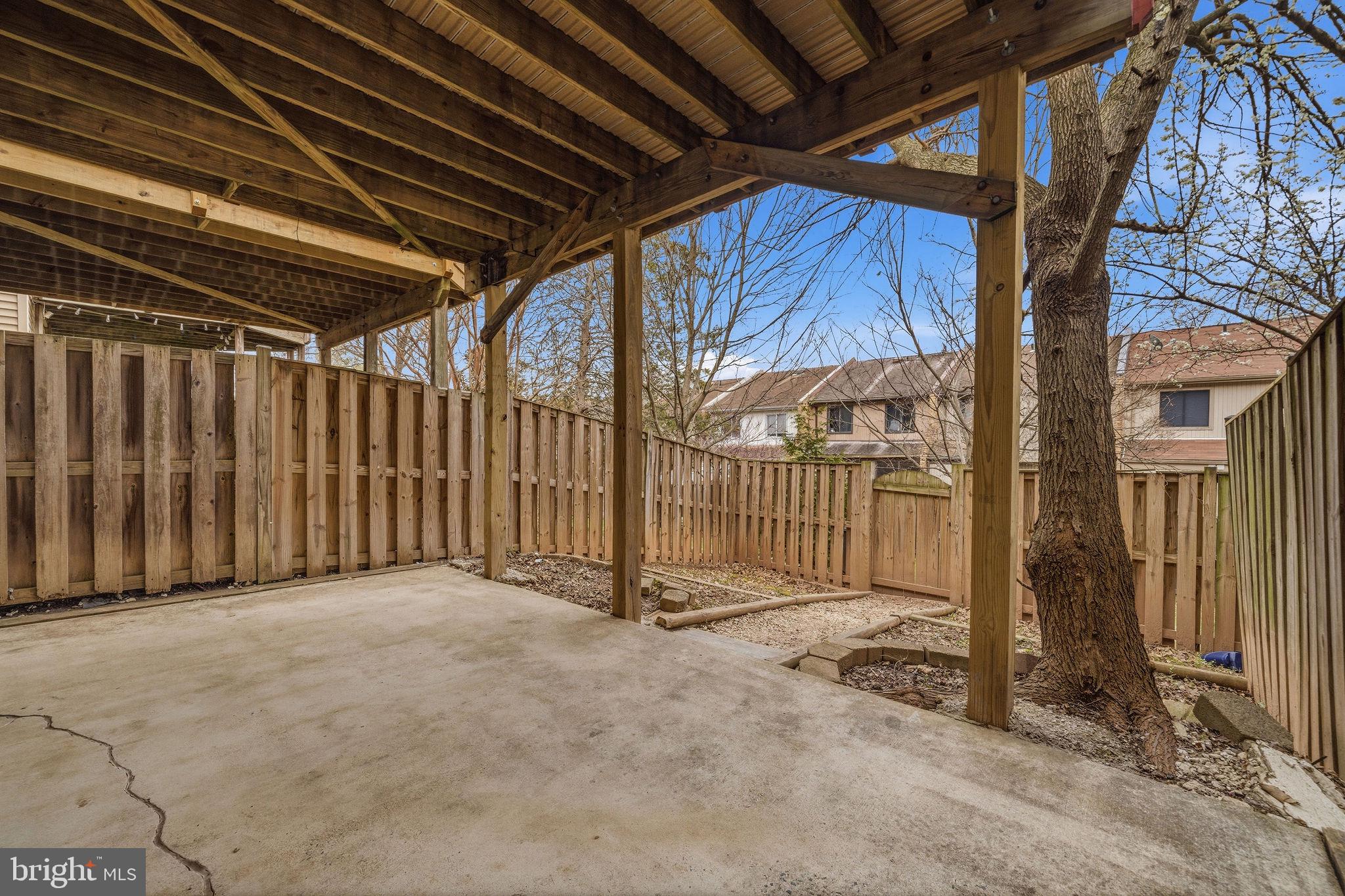 OLD TOWN HERNDON - Residential