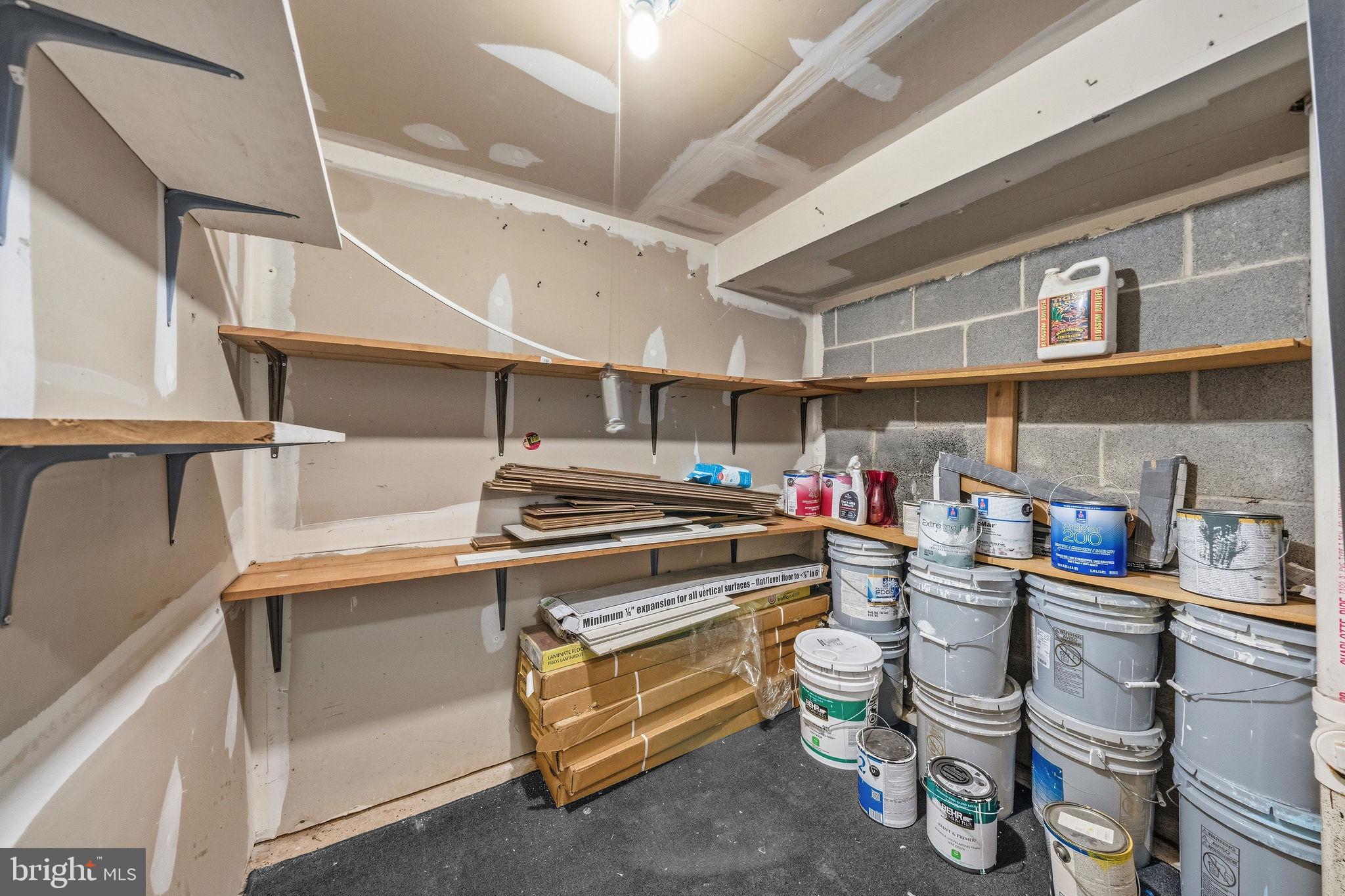 OLD TOWN HERNDON - Residential