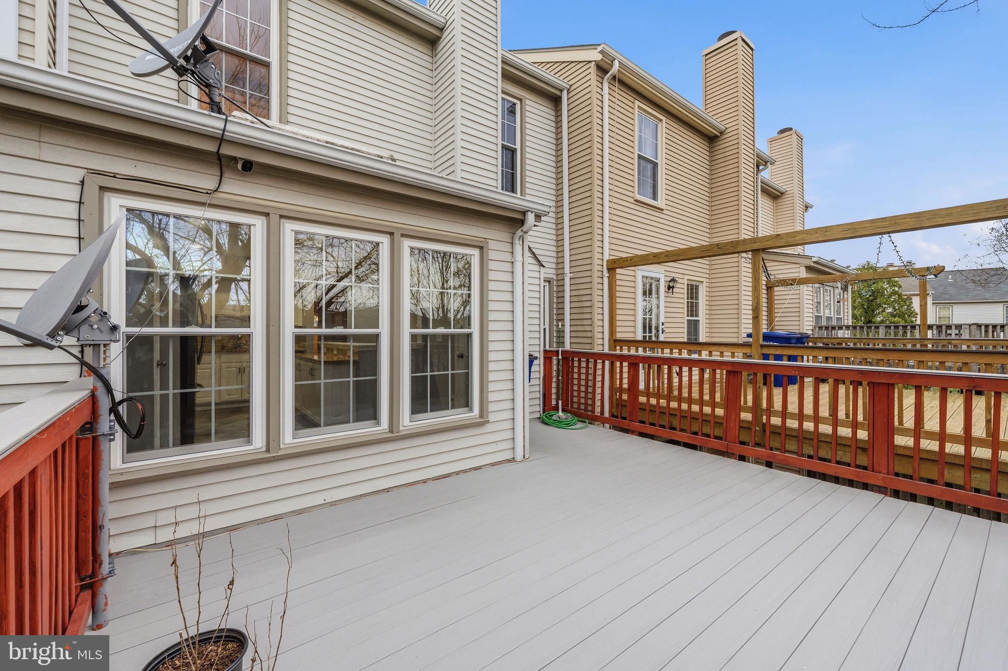 OLD TOWN HERNDON - Residential