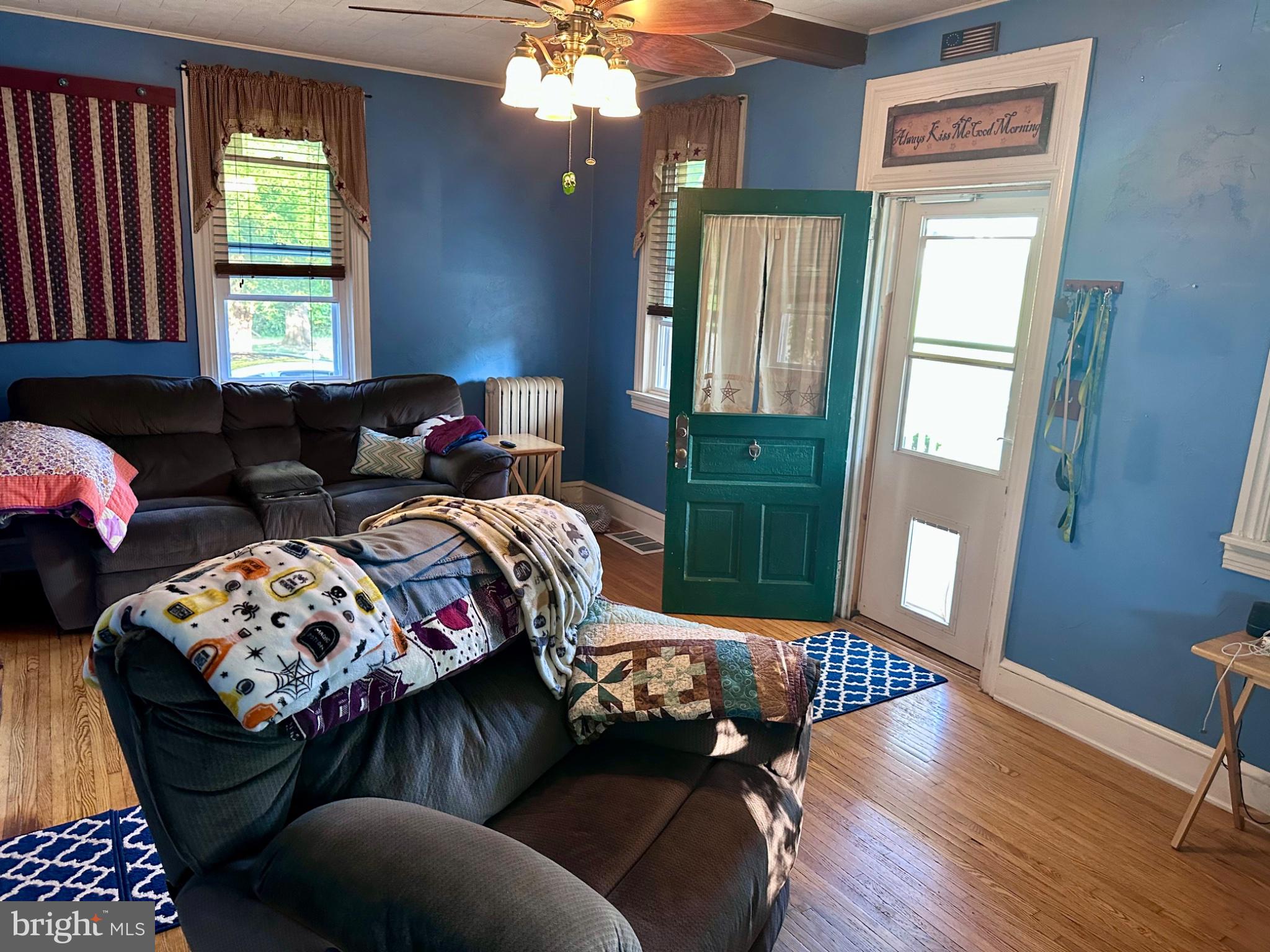 387 MOUNTAIN VIEW ROAD