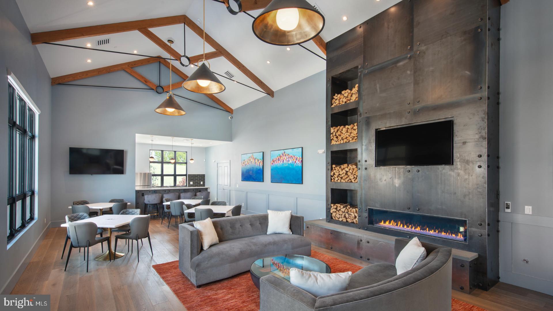 FRANKLIN STATION - Residential Lease