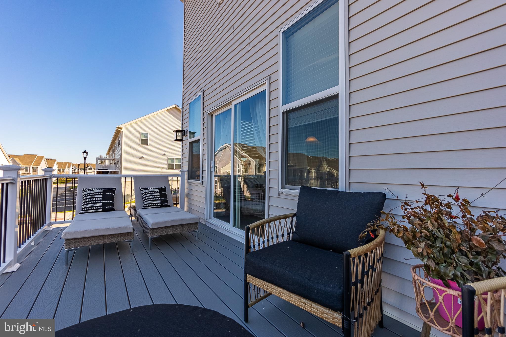 FRANKLIN STATION - Residential Lease