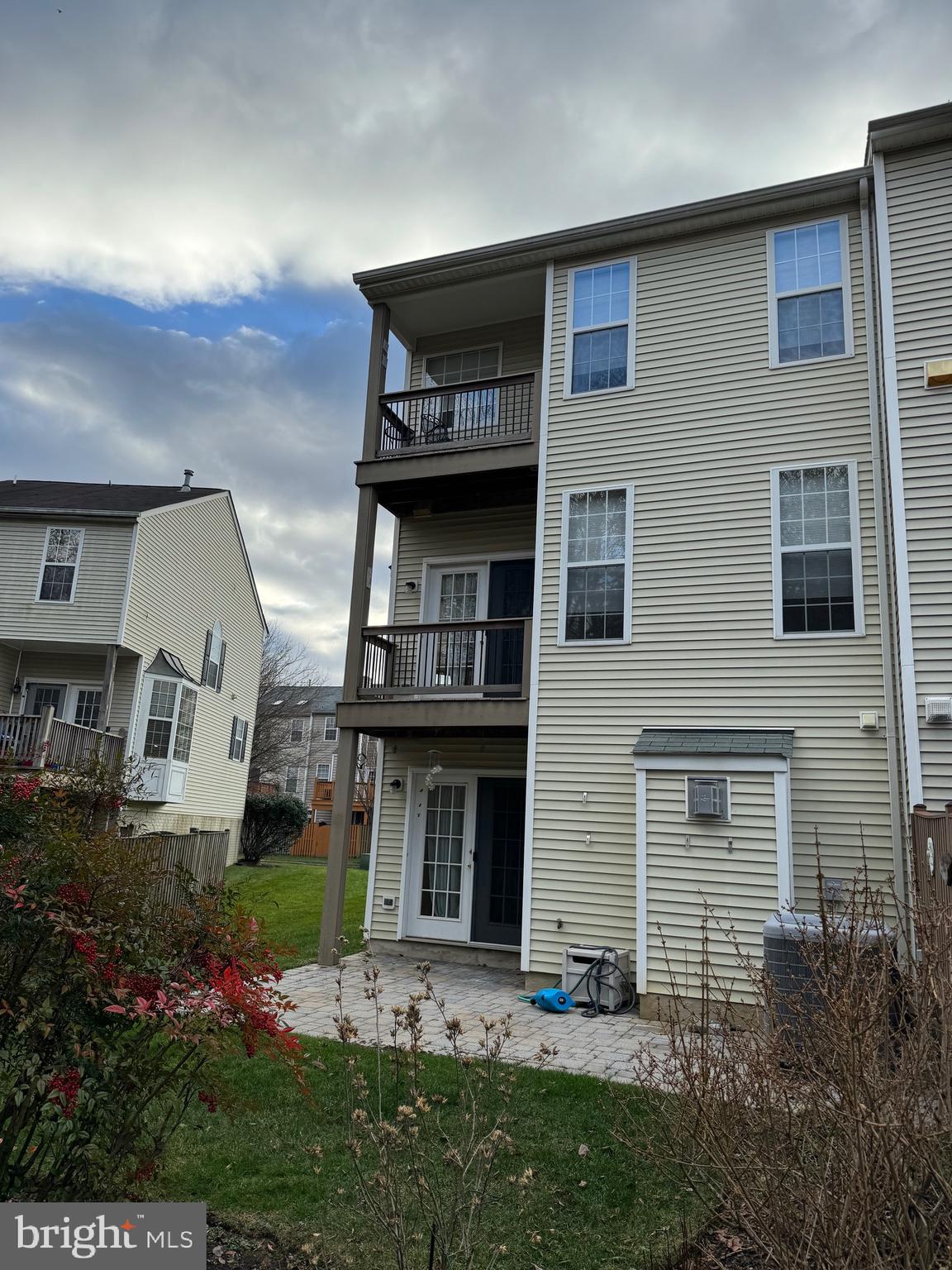 2318 TURNBRIDGE COURT
