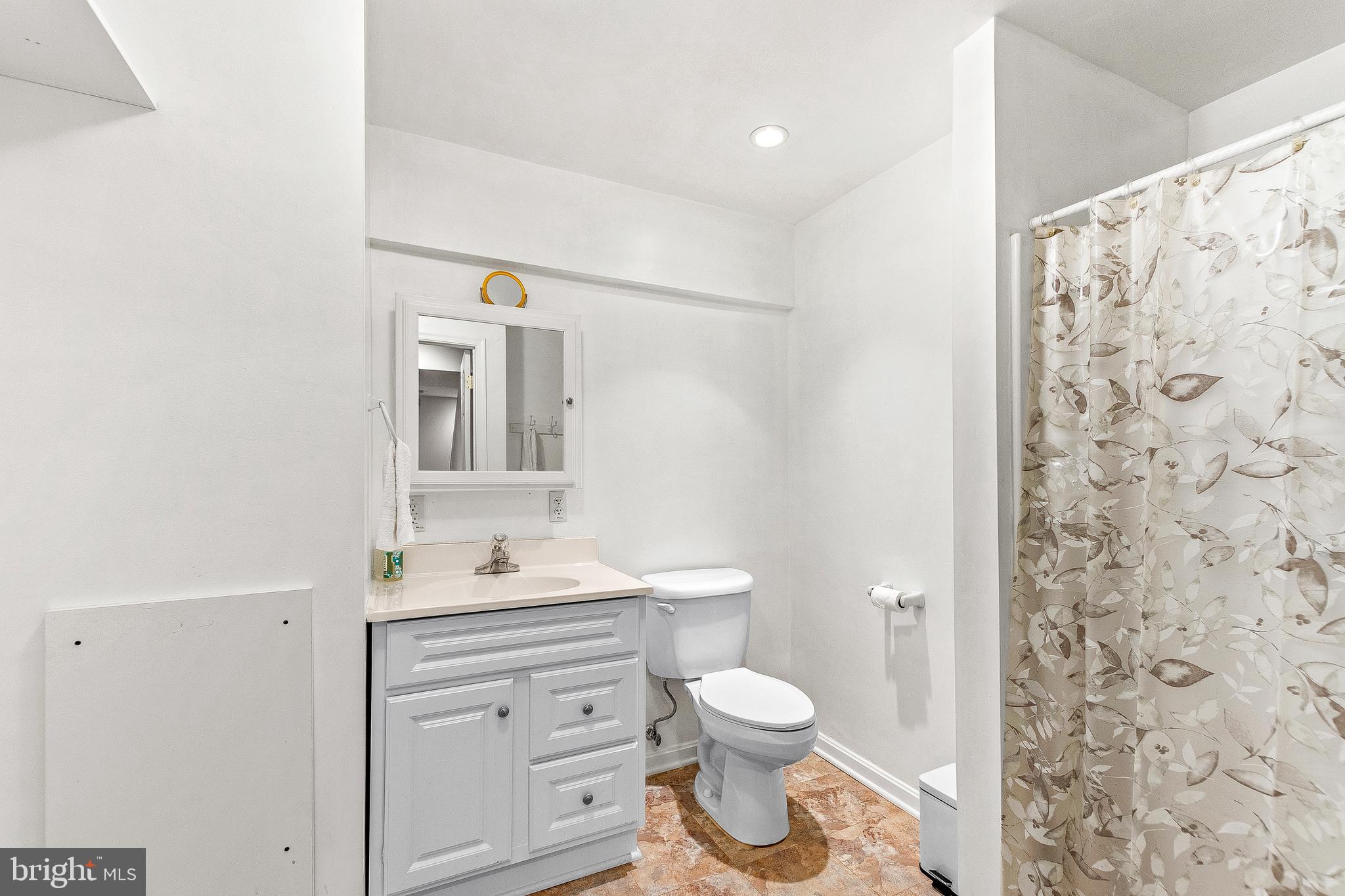 GARRETT ACRES - Residential