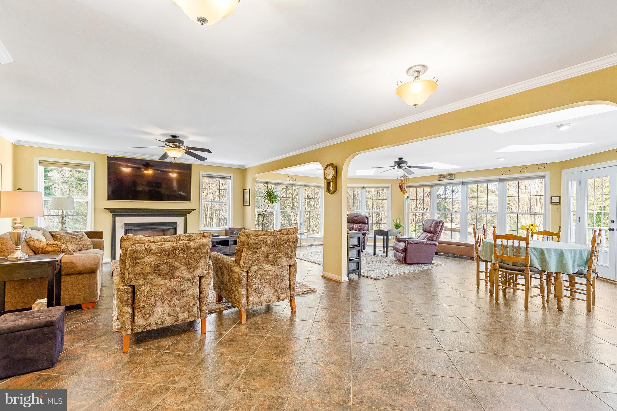 GARRETT ACRES - Residential