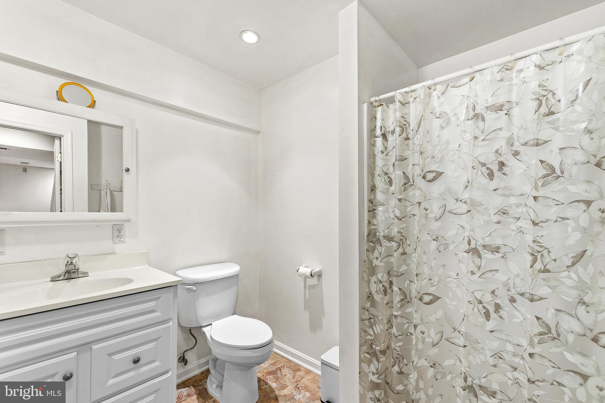 GARRETT ACRES - Residential