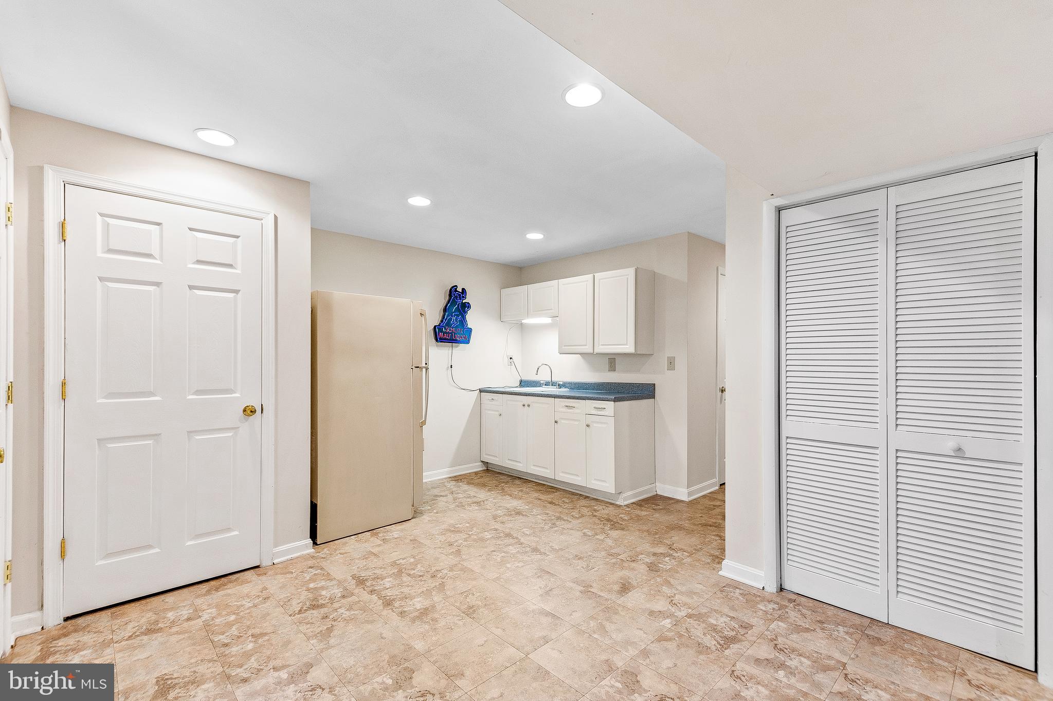 GARRETT ACRES - Residential