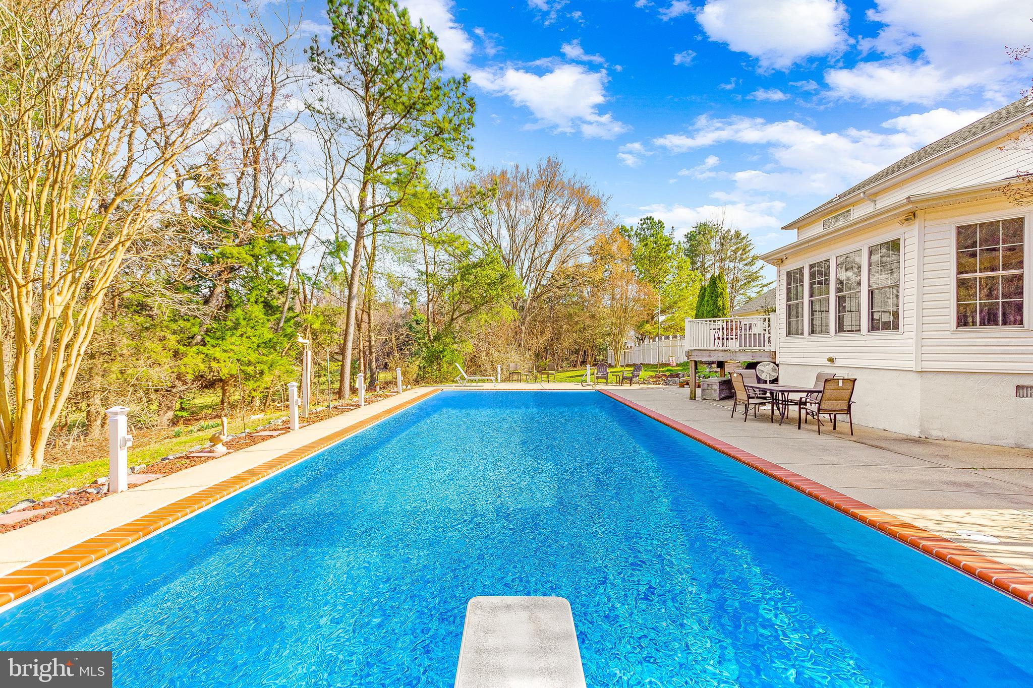 GARRETT ACRES - Residential