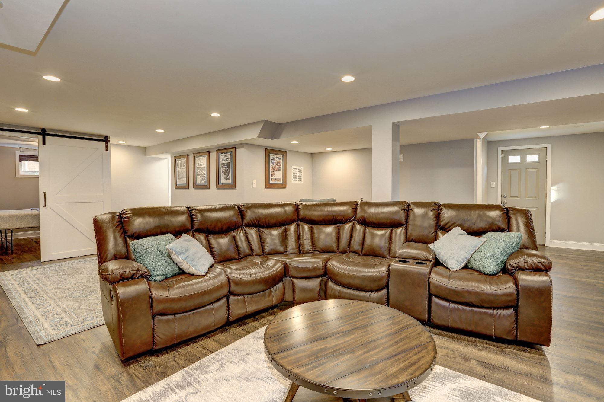 CARROLL KNOLLS - Residential